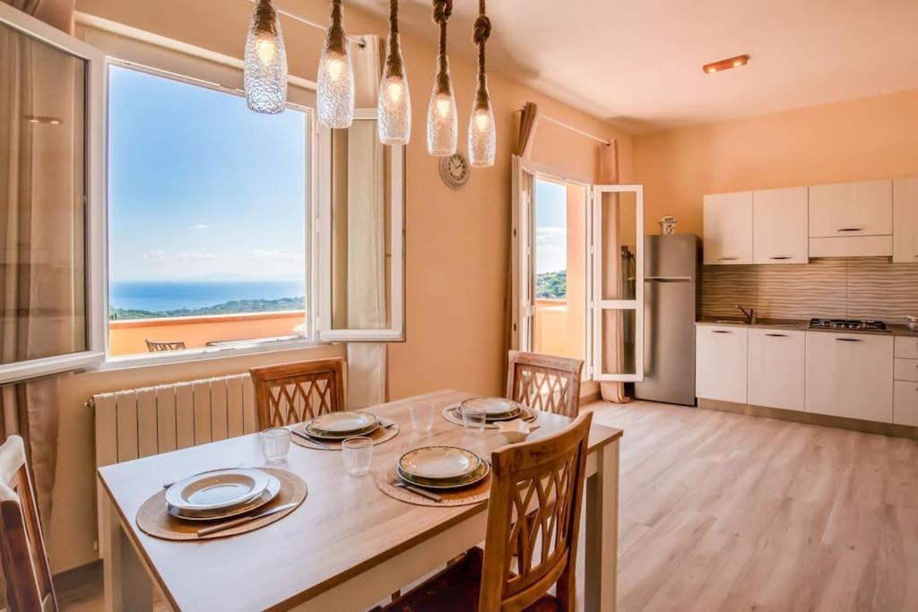 Alba Del Mare Apartment Capoliveri  Bagian luar foto